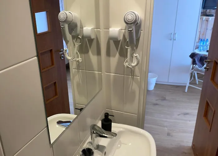 Mozaikowy Piec Homestay *