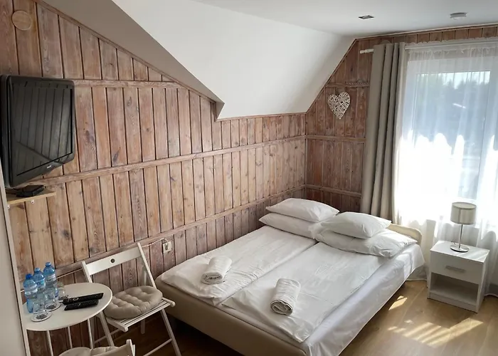 Mozaikowy Piec Homestay *